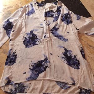 H&M l.o.g.g Floral tunic navy/white crinkle fabric